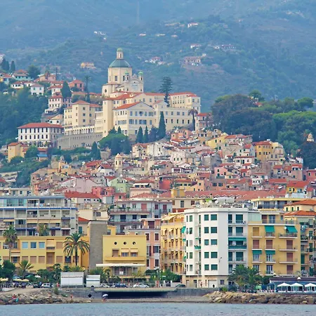 La Casa Di Lalla 1 Km From Sea - Happy * Sanremo